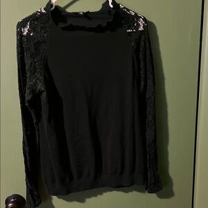 Adrianna Papell Green Lace Sleeve Blouse